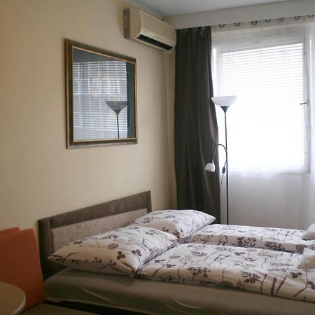 Victor Hugo Central Apartment ブダペスト エクステリア 写真